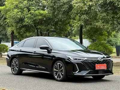 Chery Arrizo 8