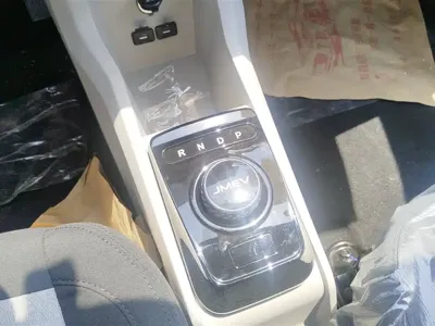JMEV EV3