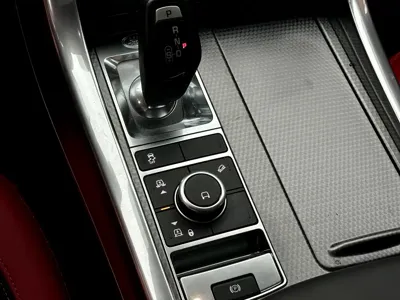 Land Rover Sport