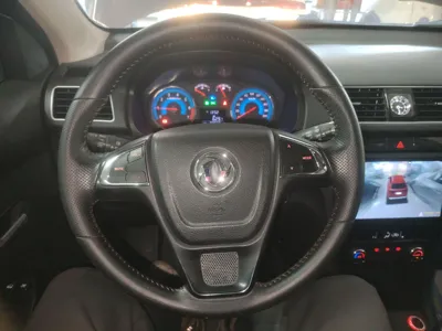 Dongfeng Fengon 370