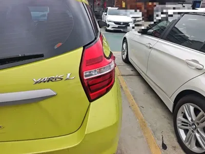 Toyota Yaris L