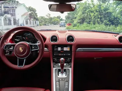 Porsche 718