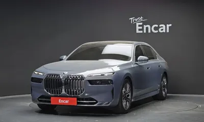 BMW 7-Series