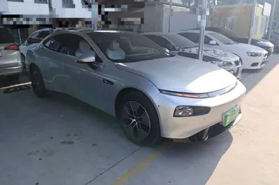 Xpeng P7