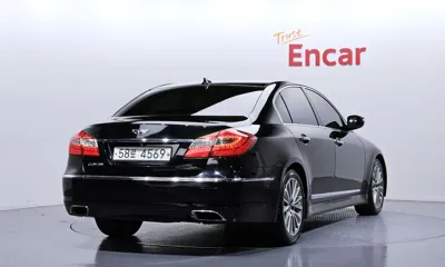 Hyundai Genesis