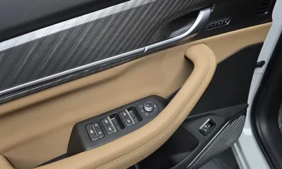 Renault-KoreaSamsung Grand Koleos