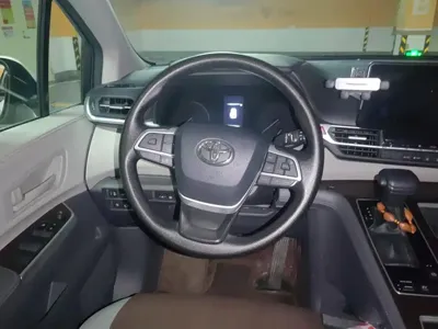 Toyota Granvia