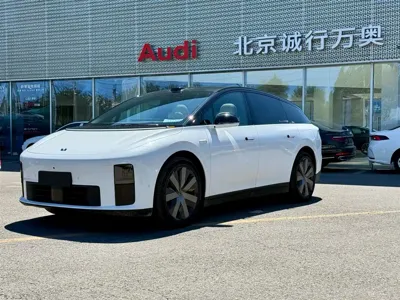 Li Auto 理想i6