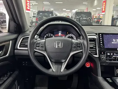 Honda UR-V