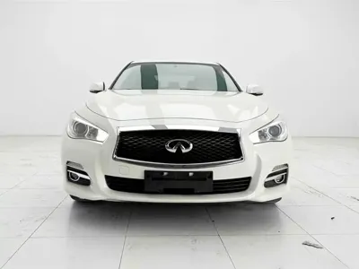 Infiniti Q50L