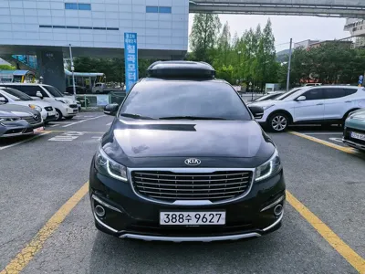 Kia Canival