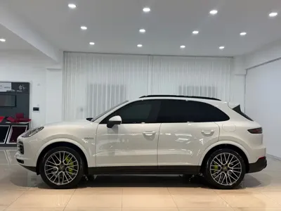 Porsche Cayenne Hybrid