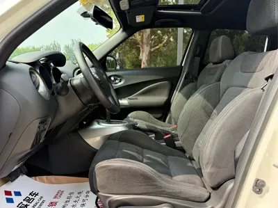 Infiniti ESQ