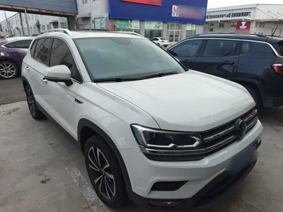 Volkswagen Tharu