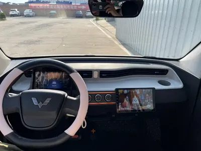 Wuling MINIEV