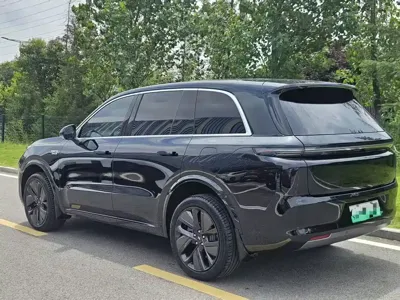 Li Auto Li L8