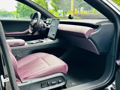 Nio ET5T
