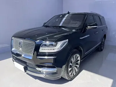Lincoln Navigator