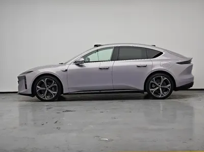 Nio ET5