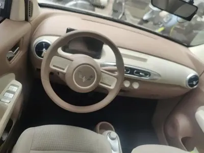Wuling MINIEV