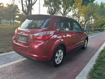 Venucia R50