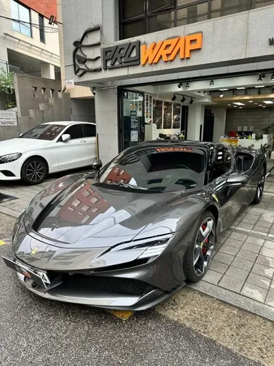 Ferrari SF90