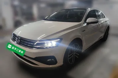 Volkswagen Lamando