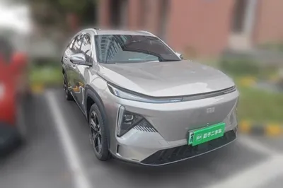 Geely Galaxy L7