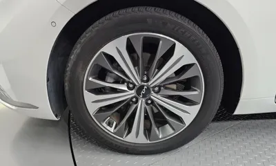 Kia K8