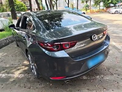 Mazda 3 Axela