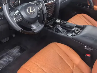 Lexus LX