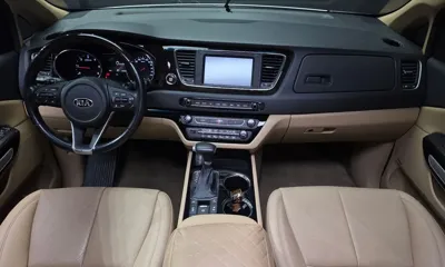 Kia Canival