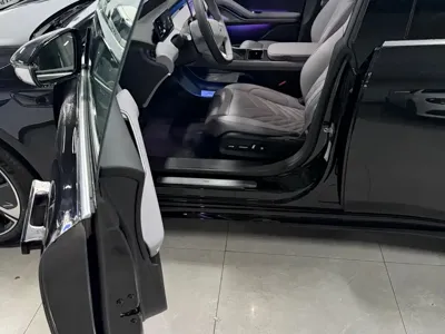 Nio ET5
