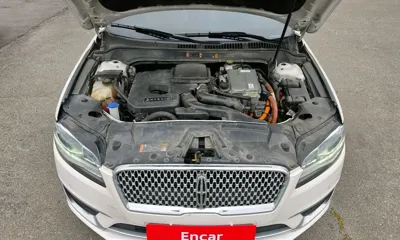 Lincoln MKZ