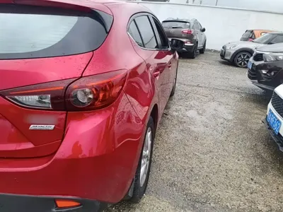 Mazda 3 Axela