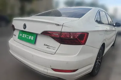 Volkswagen Sagitar
