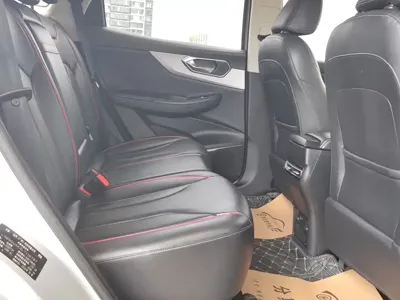 BAIC X7