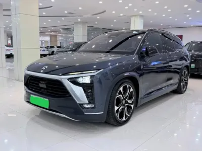 Nio ES8