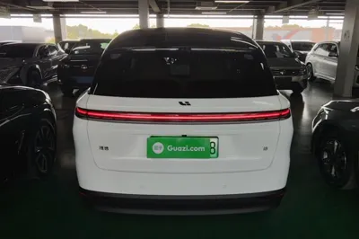 Li Auto Li Auto i8