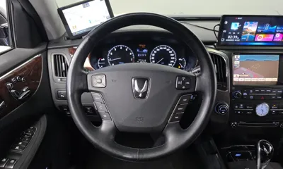 Hyundai Equus