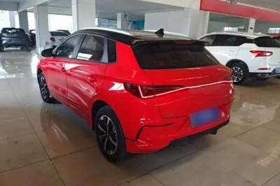 BYD e2