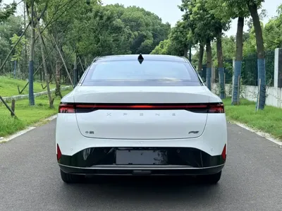 Xpeng P5