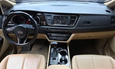 Kia Canival