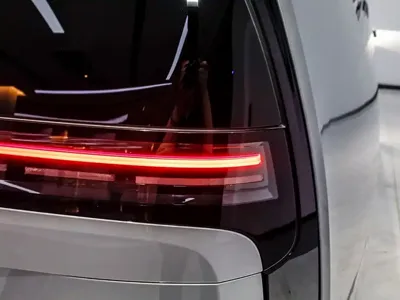 Li Auto Li MEGA