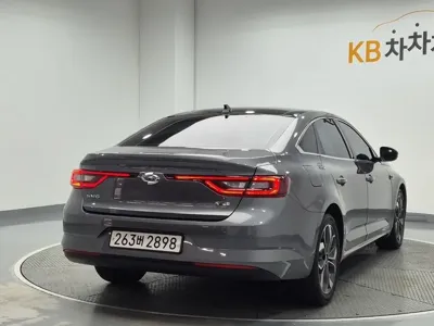 Renault-KoreaSamsung SM6