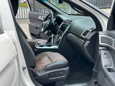 Ford Explorer (Import)