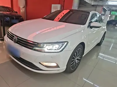 Volkswagen Lamando