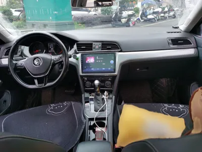 Volkswagen Lamando