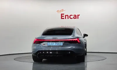 Audi e-tron GT