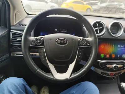 BYD S7